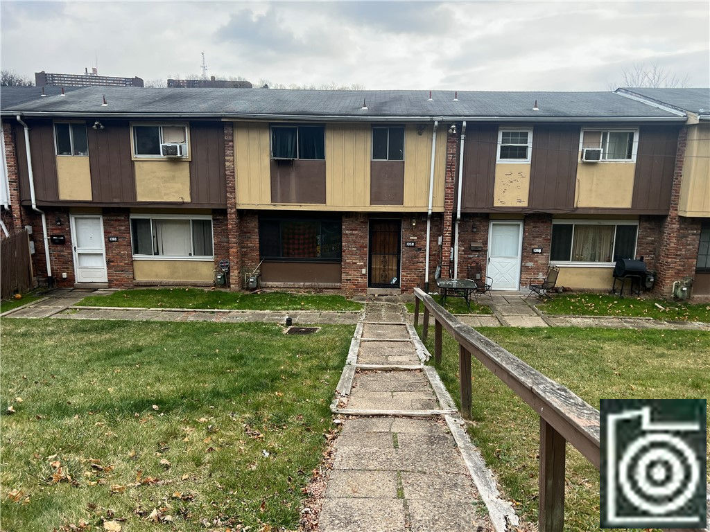 1358 Laketon Rd, Wilkinsburg, PA 15221