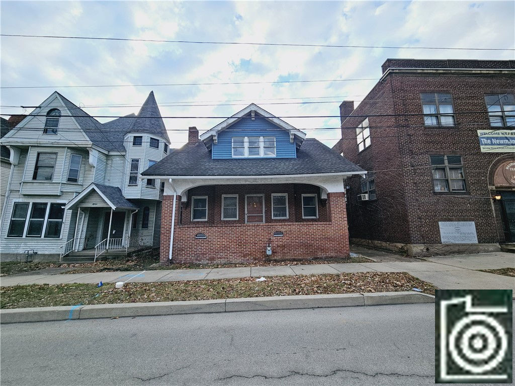 11 S College St, Washington, PA 15301