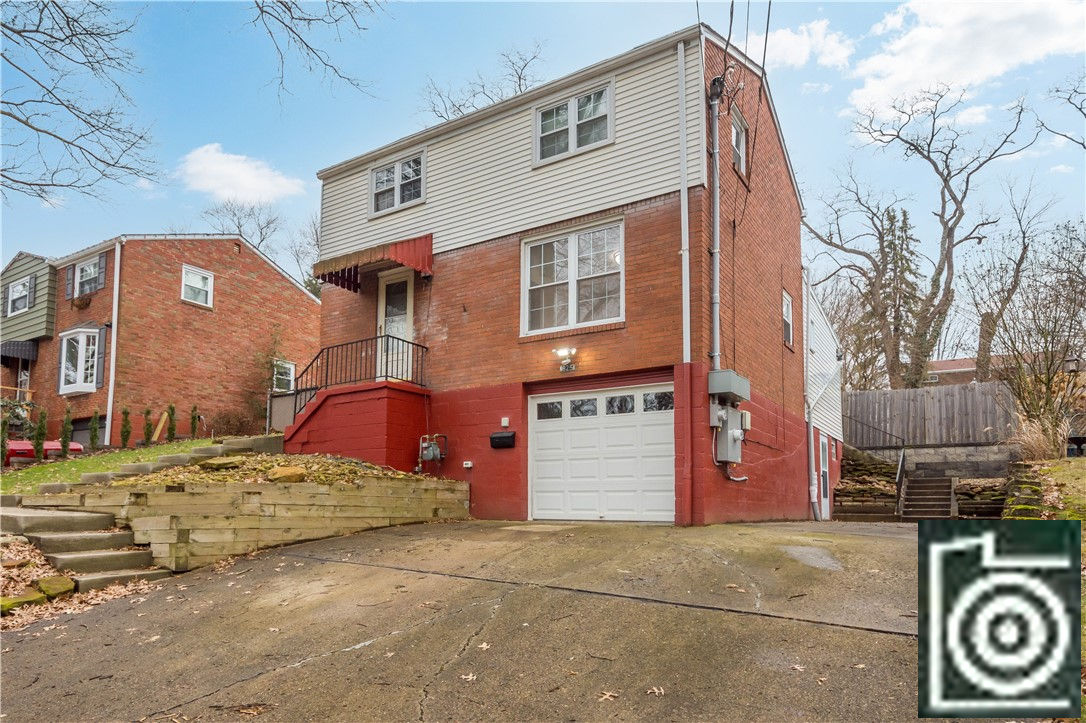 825 Maine St, Forest Hills Boro, PA 15221