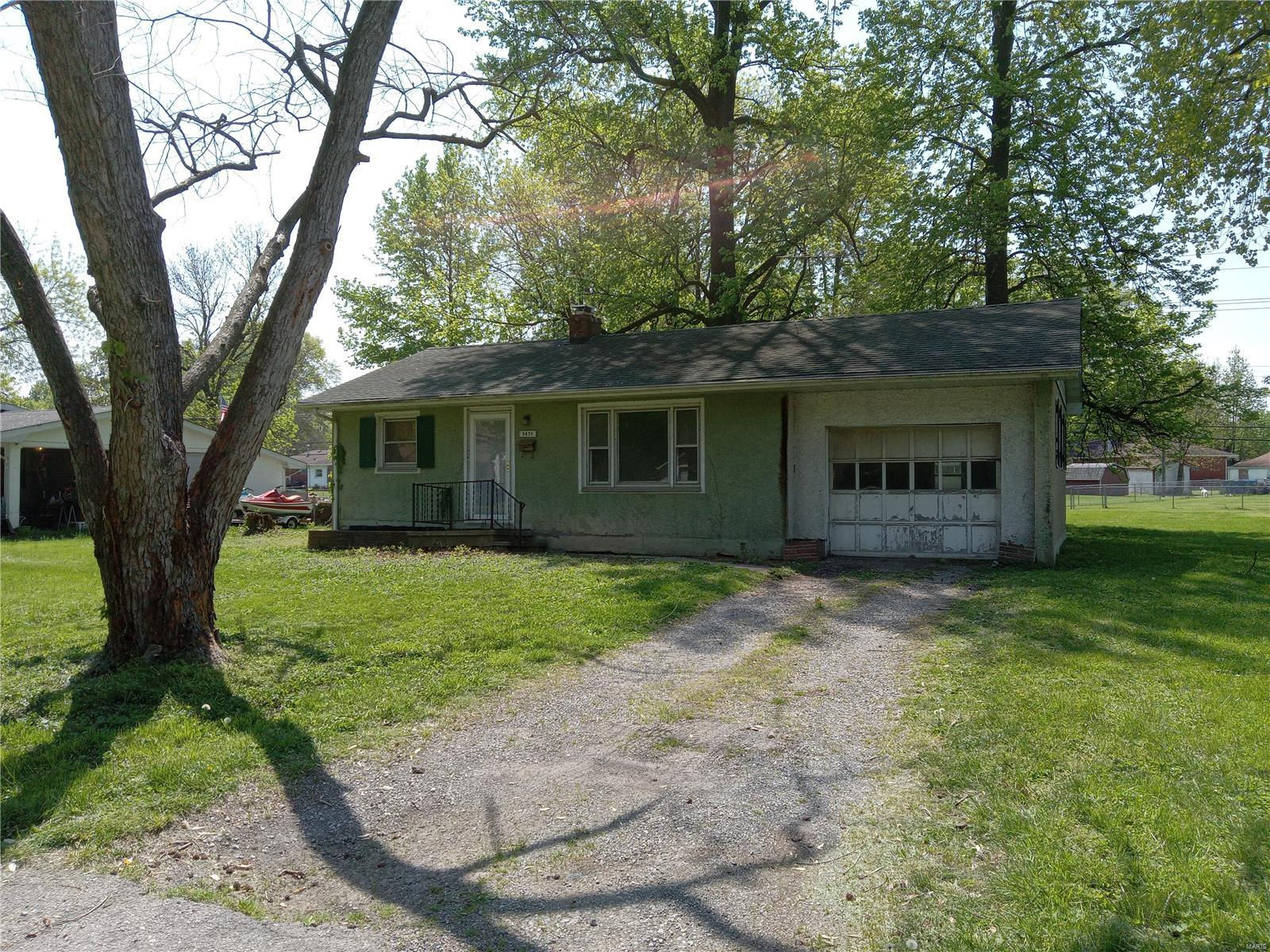 2438 Pine Street, Granite City, IL 62040