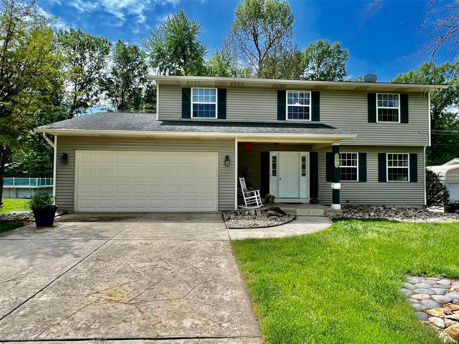 4612 Storeyland Drive, Alton, IL 62002 is now new to the market