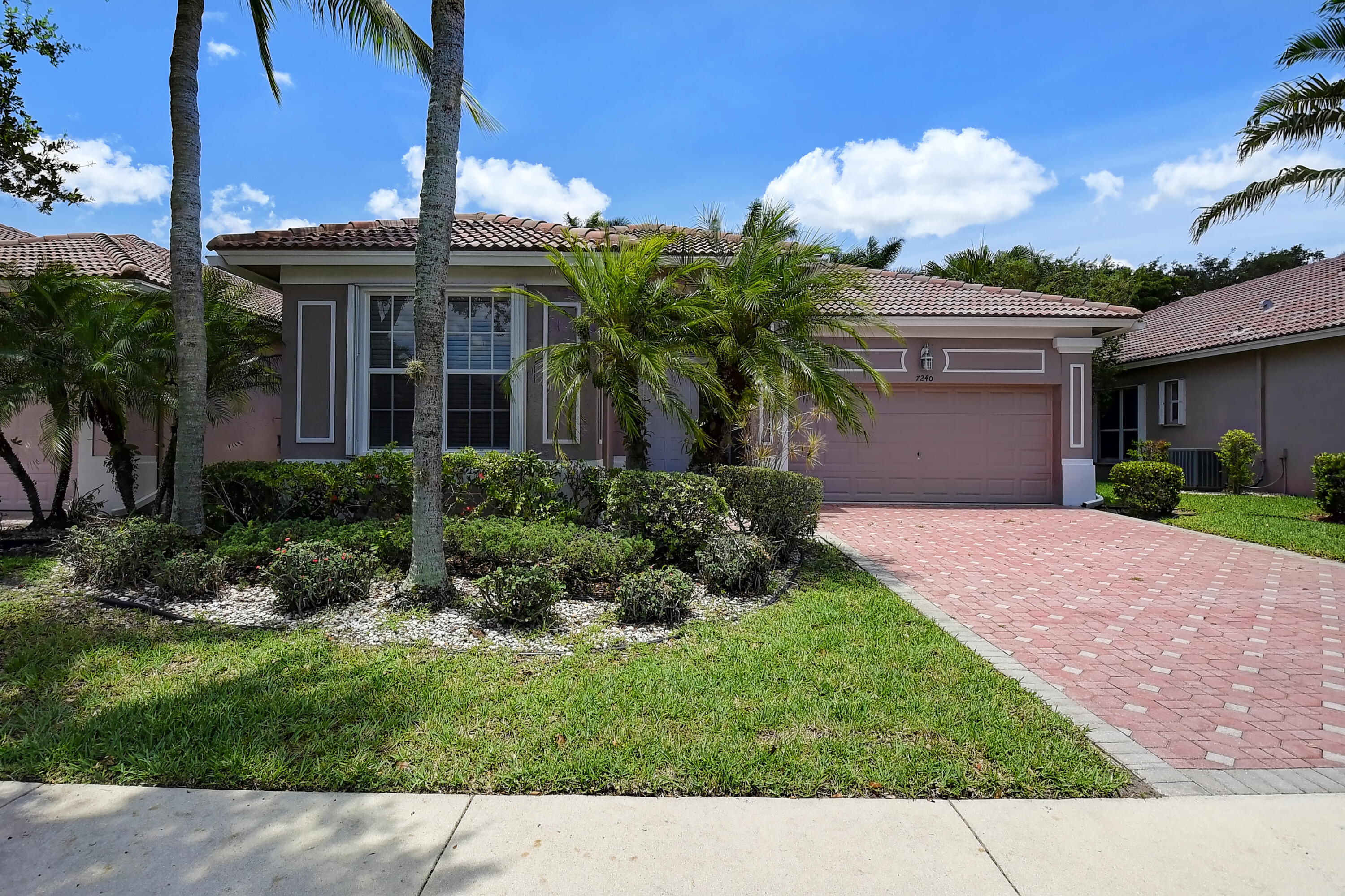 7240  Southport Drive, Boynton Beach, FL 33472