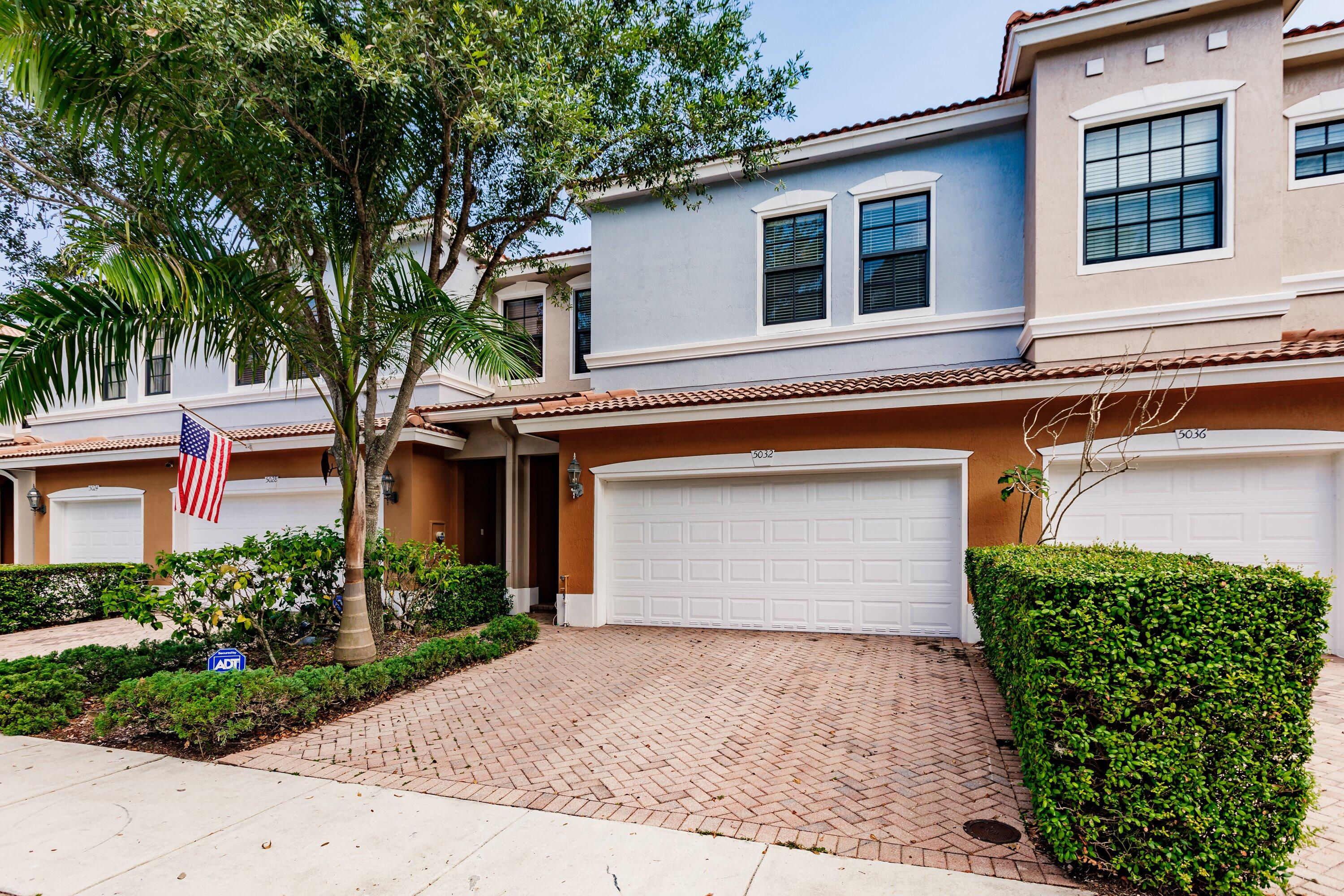 5032 S Chrystie Circle, Delray Beach, FL 33484