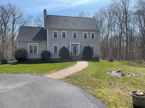 39 Sacarrappa Rd, Oxford, MA 01540