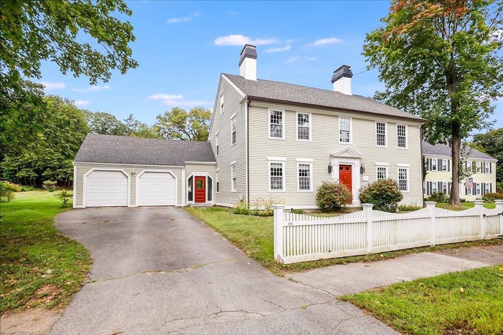 31 Wethersfield Street, Rowley, MA 01969