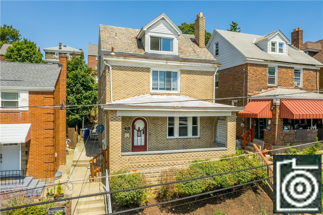 323 Lamarido St, Brookline, PA 15226