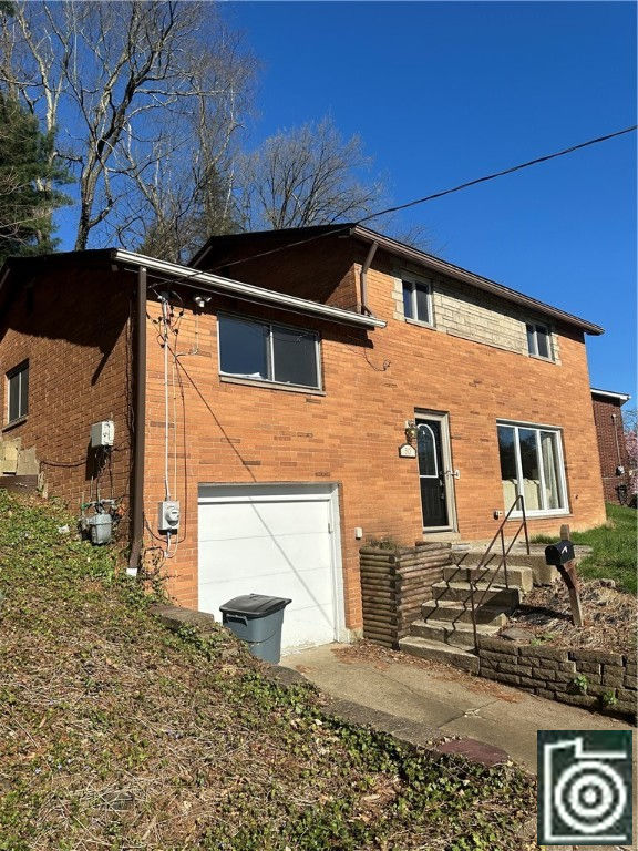 513 Lucia Dr., Pittsburgh, PA 15221