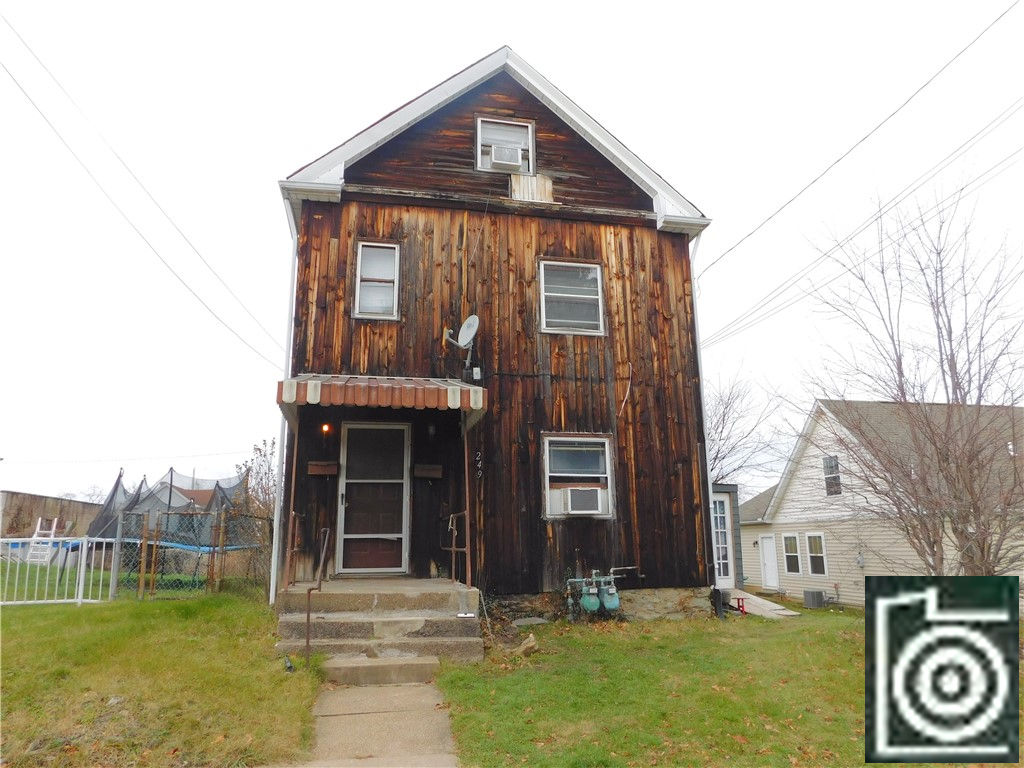 249 E 15th Avenue, Homestead, PA 15120