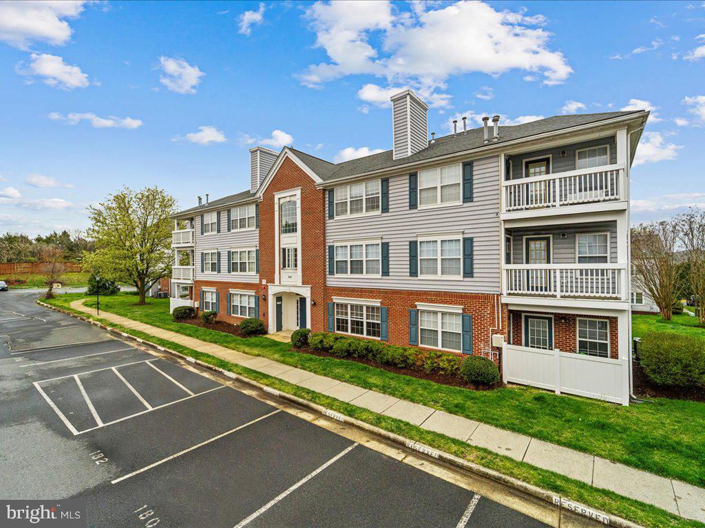 645 Constellation Square Se D, Leesburg, VA 20175