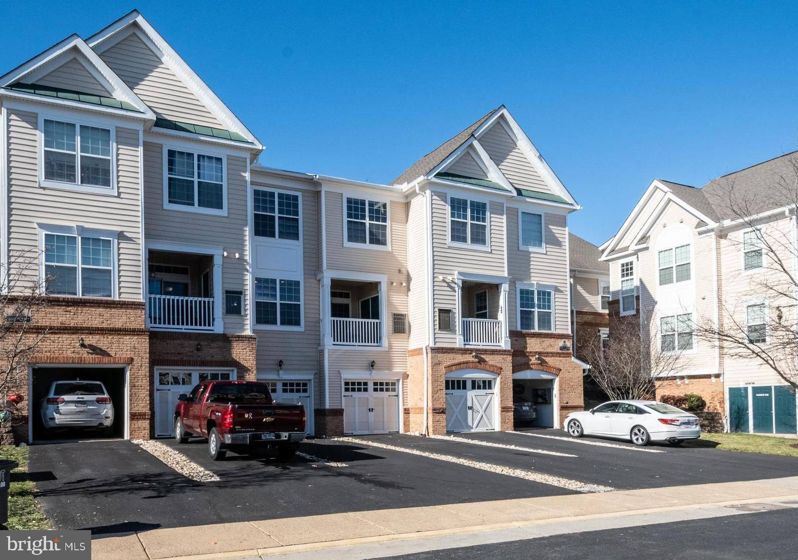 43840 Hickory Corner Terrace 112, Ashburn, VA 20147