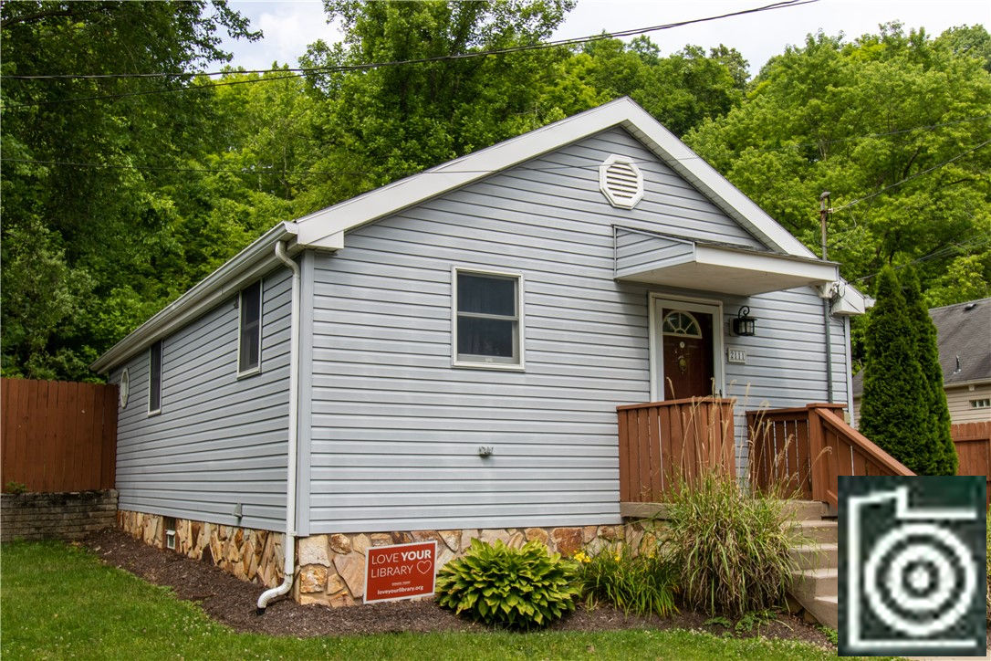 2111 Lewis Run Rd, Clairton, PA 15025