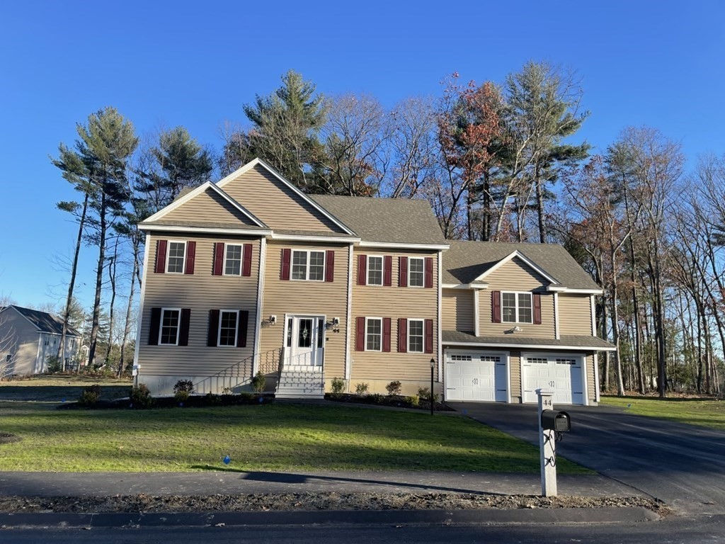 52 Fieldstone Lane, Billerica, MA 01821