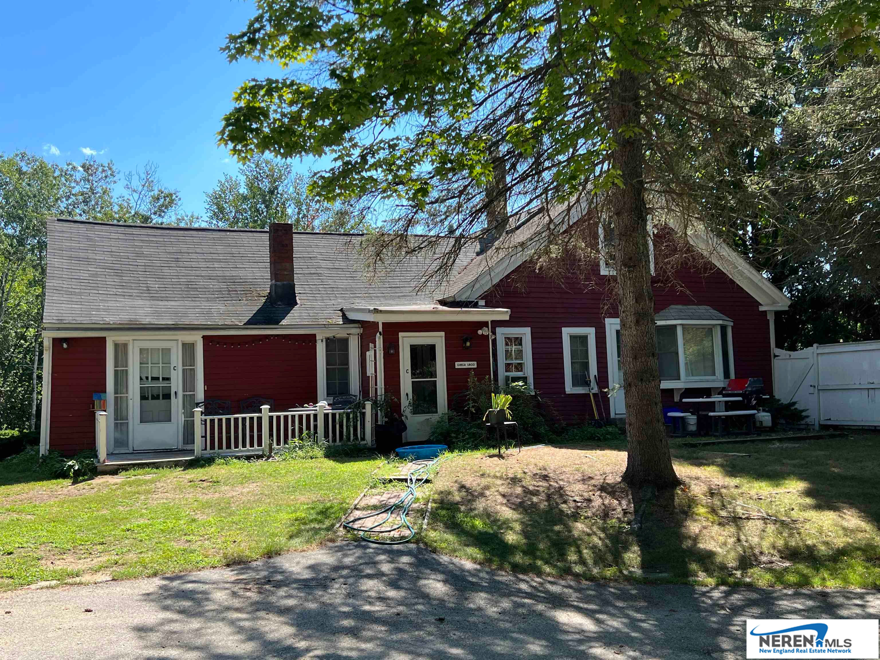 18 Old Concord Turnpike, Barrington, NH 03825