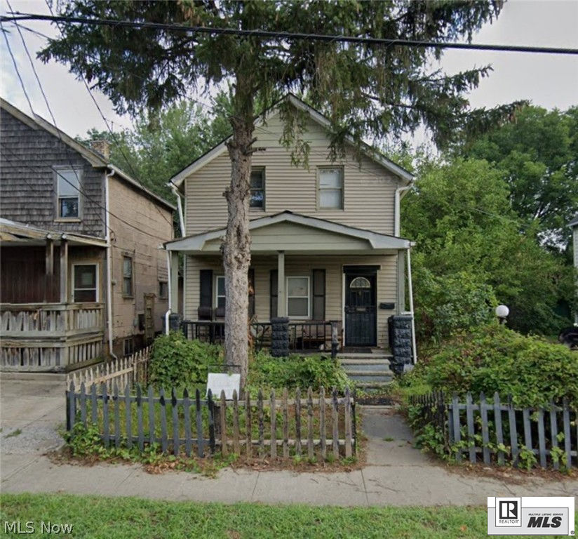 14917 Darwin Avenue, Cleveland, OH 44110