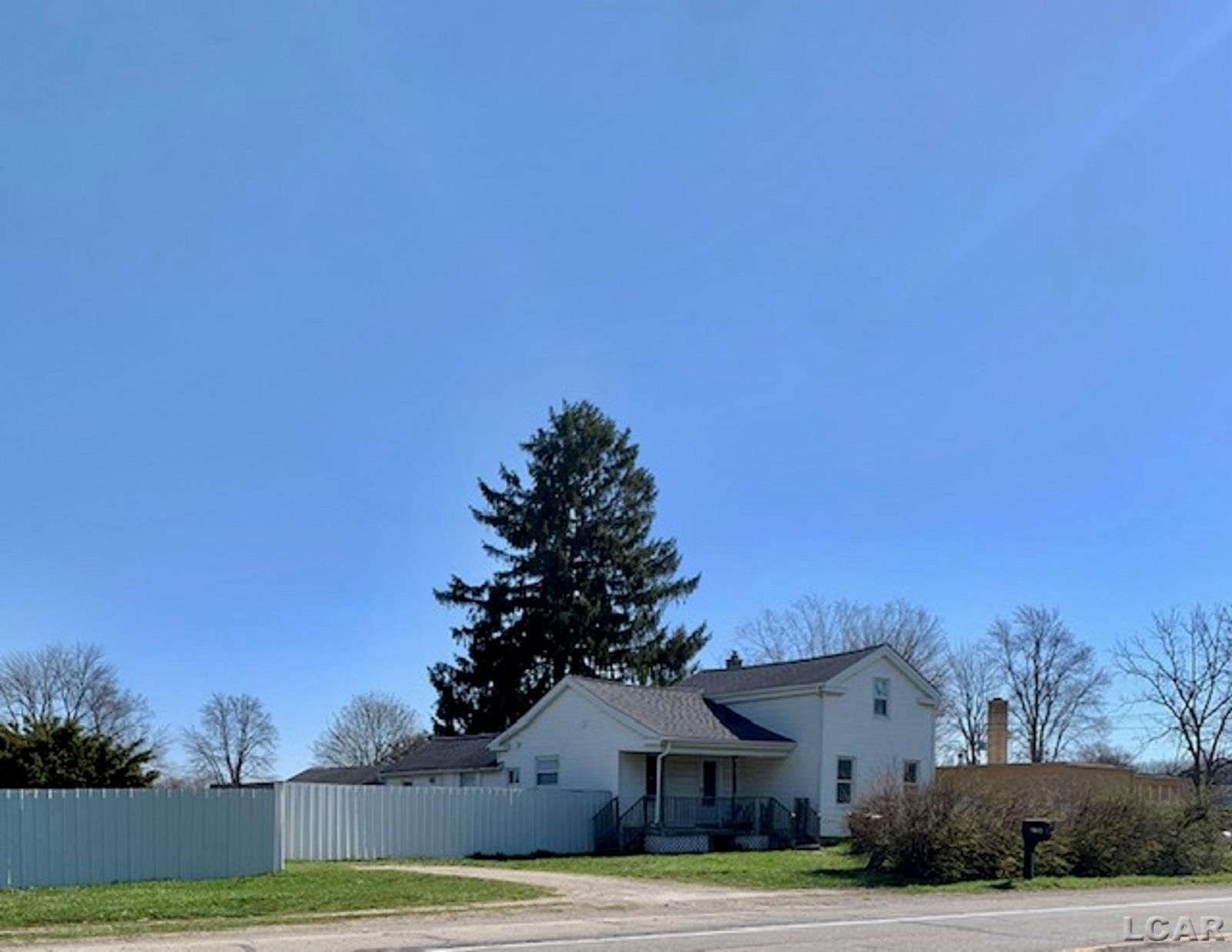 8256 E Monroe, Britton, MI 49229