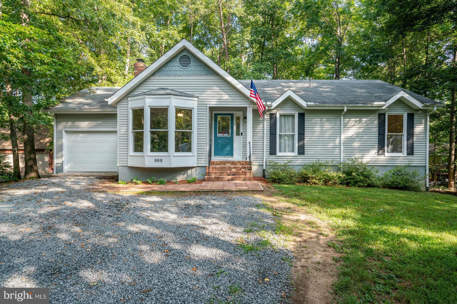 808 Eastover Parkway, Locust Grove, VA 22508