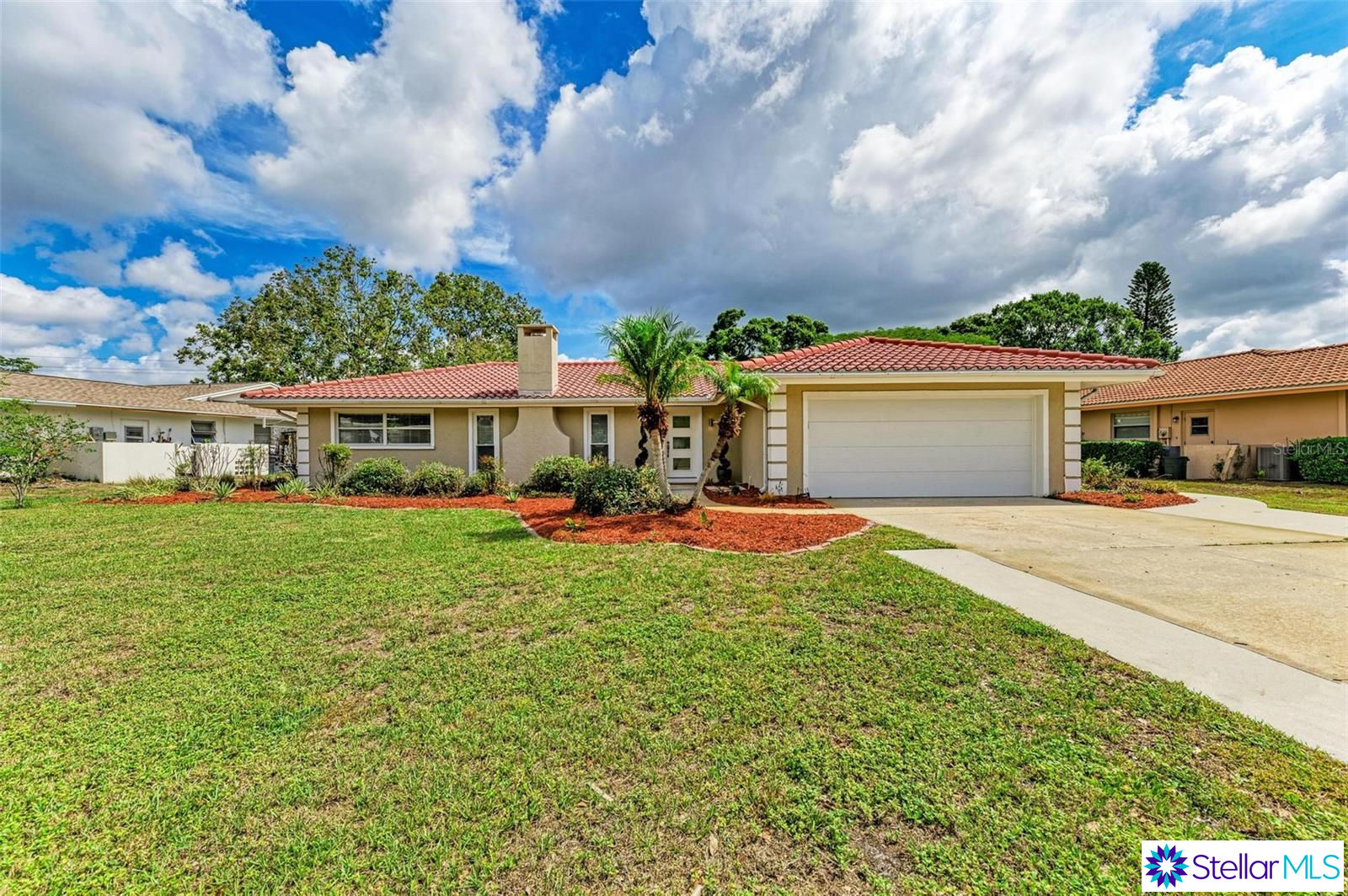 2115 Brookhaven Drive, Sarasota, FL 34239