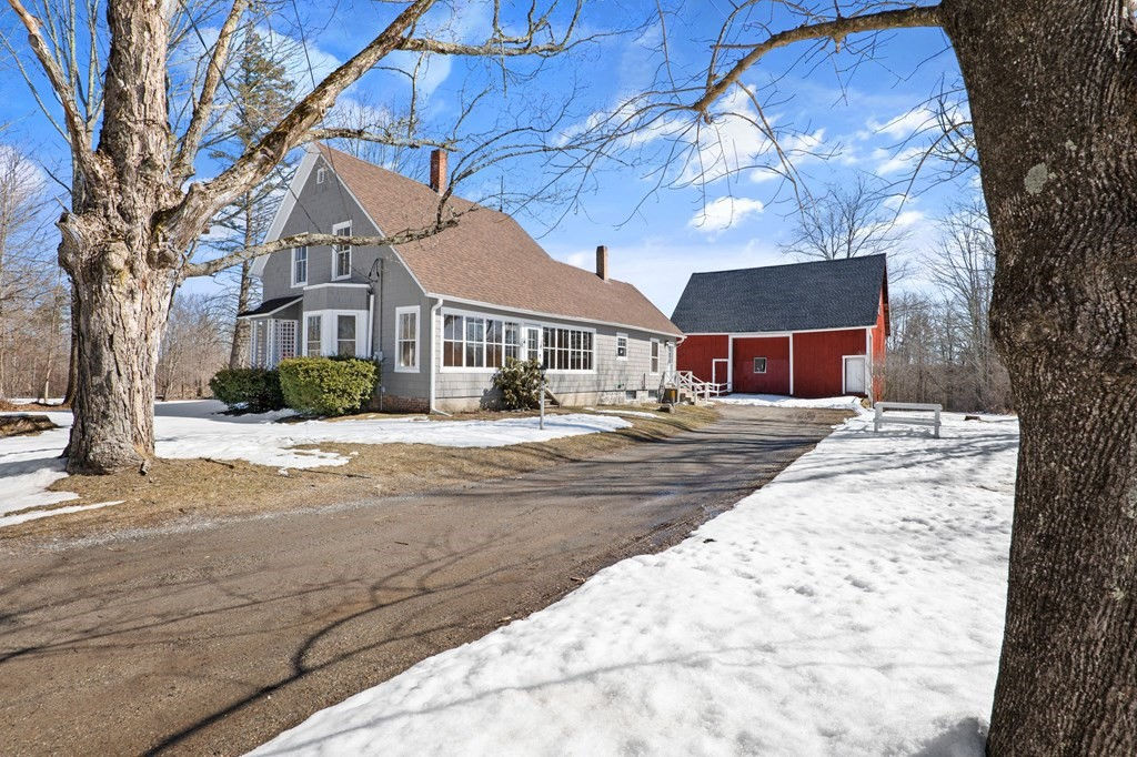 52 Creamery Hill Rd, Orange, MA 01364