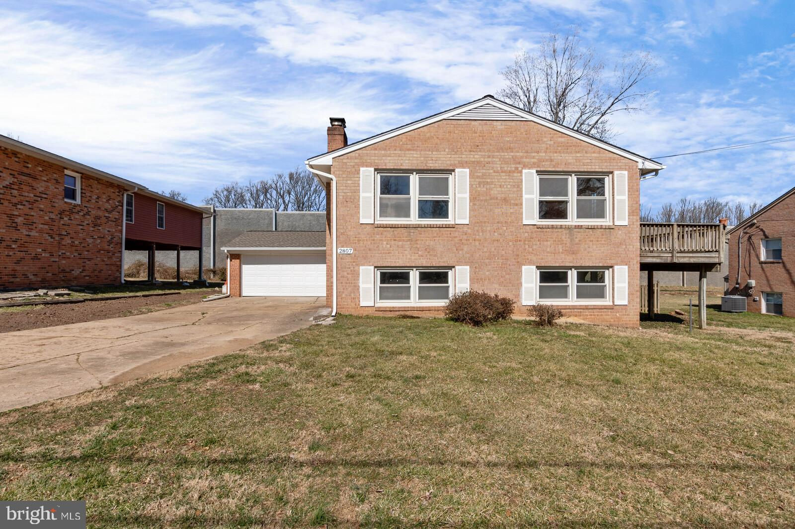 2807 Elsmore Street, Fairfax, VA 22031