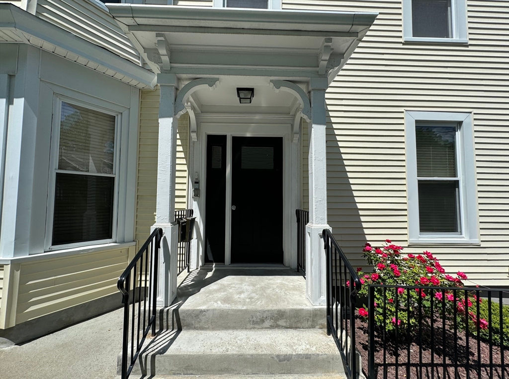 13 Grant Street 2, Boston, MA 02125