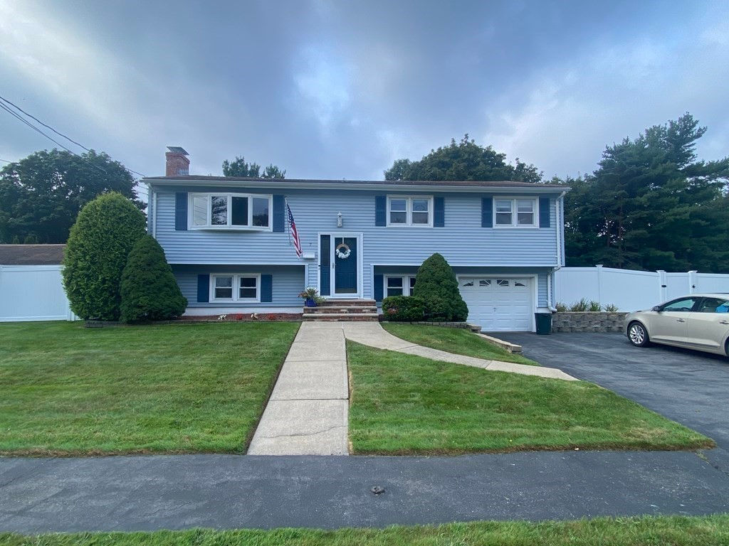 7 Cleveland Road, Peabody, MA 01960