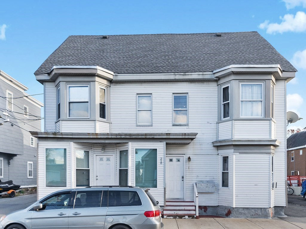 210 Water Street, Lawrence, MA 01841