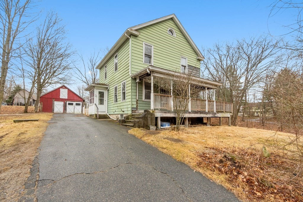 40 Poe Ave, Boylston, MA 01505