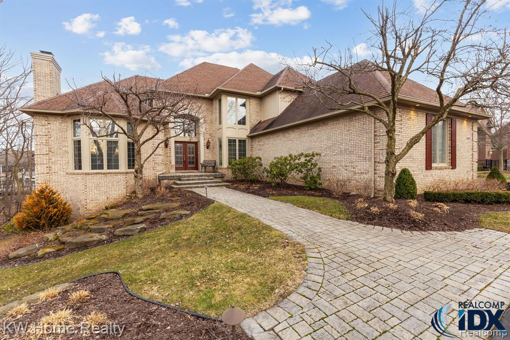 6787 Charing Crossing, West Bloomfield twp, MI 48322