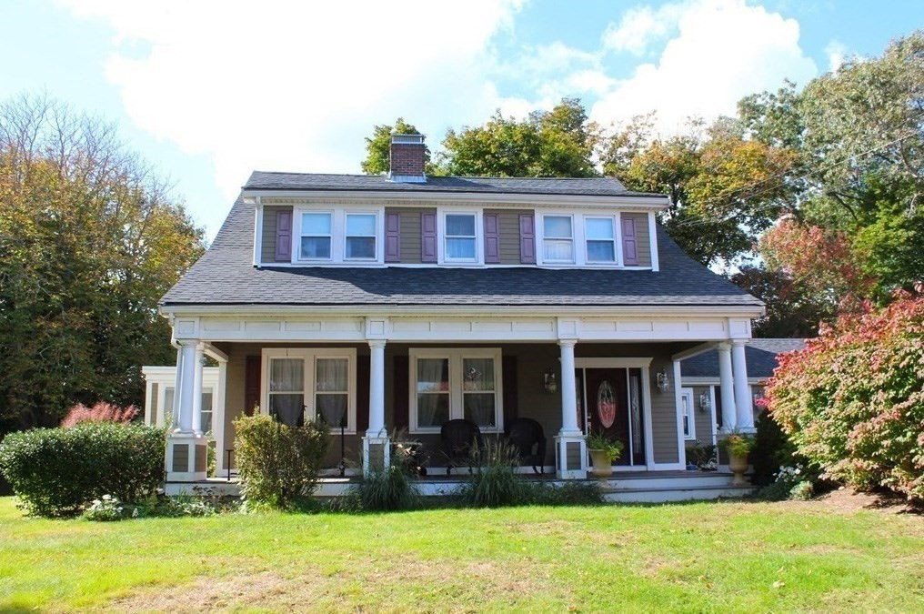 22 Howe Street, Hingham, MA 02043