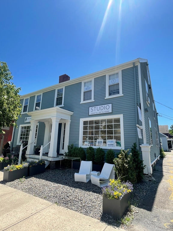 60 South Street 2nd Floor 1, Hingham, MA 02043 is now new to the market