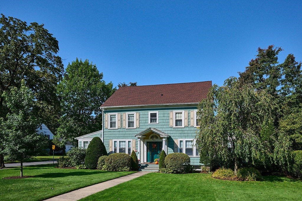 206 High Street, Greenfield, MA 01301