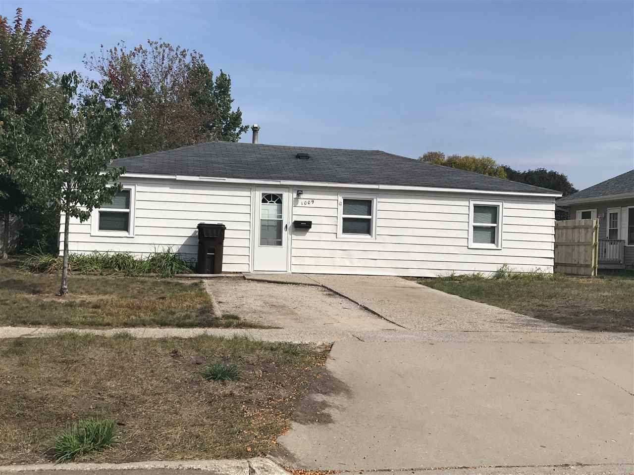 1009 E Pine, Midland, MI 48640