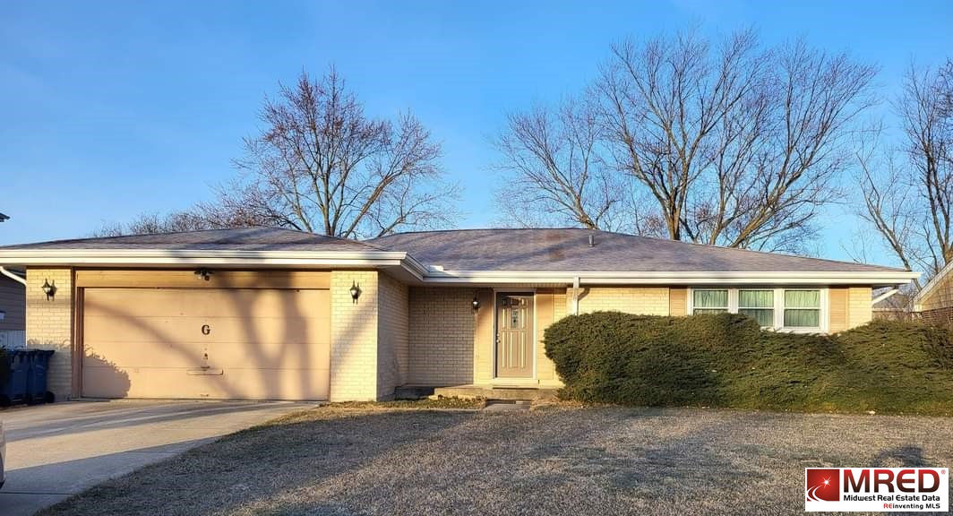 7628 Baimbridge Drive, Downers Grove, IL 60516