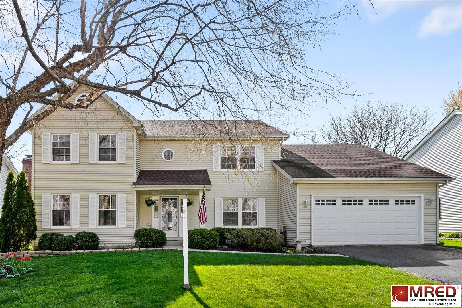 1528 E Bailey Road, Naperville, IL 60565