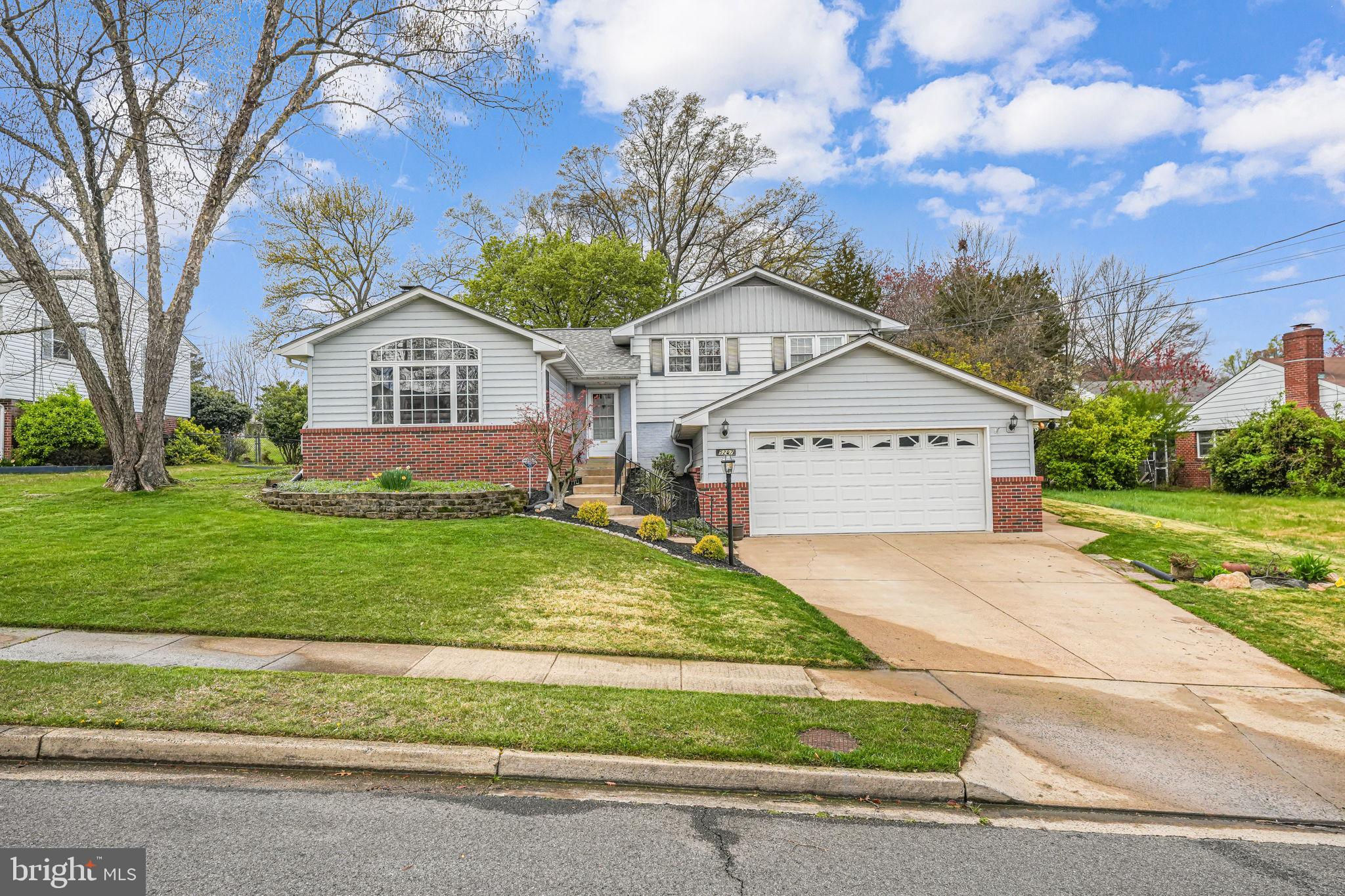 5207 Columbia Road, Springfield, VA 22151 is now new to the market!