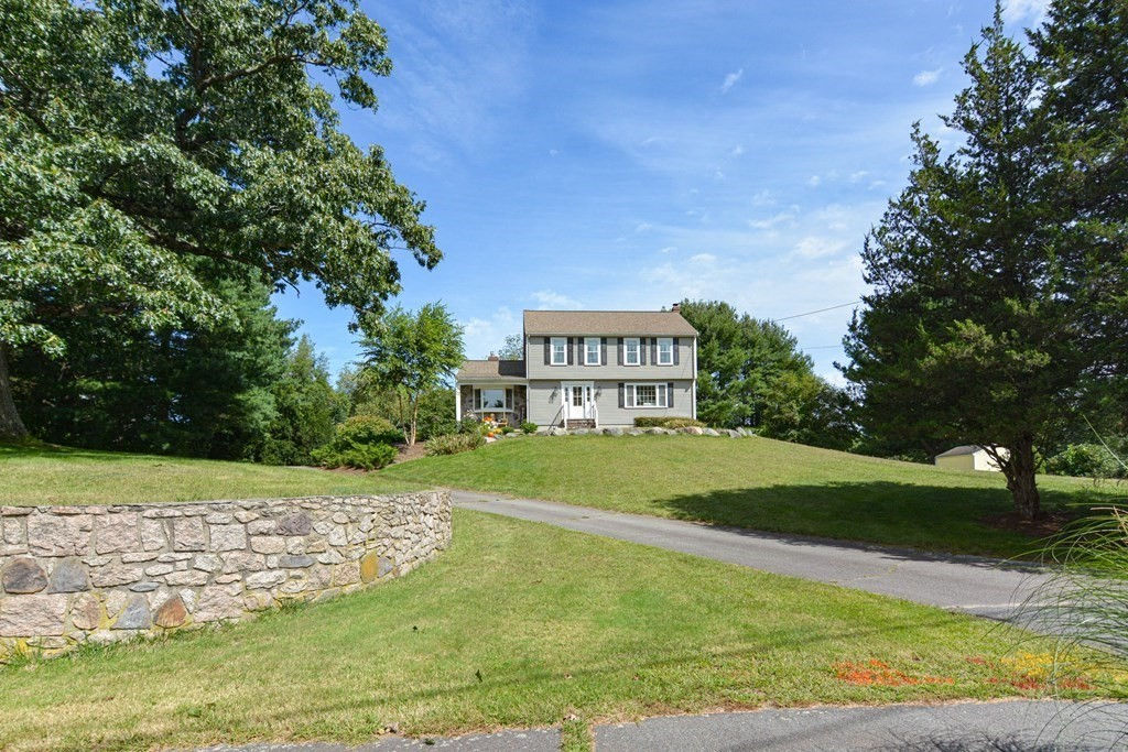 400 Park Street, Wrentham, MA 02093