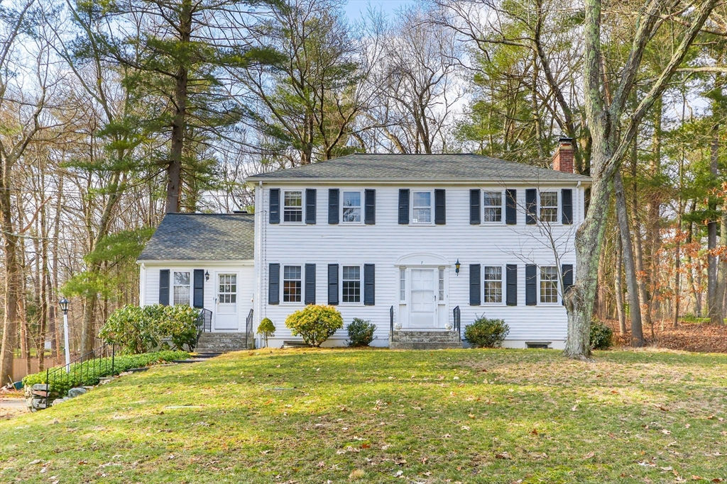 7 Morse Road, Sherborn, MA 01770