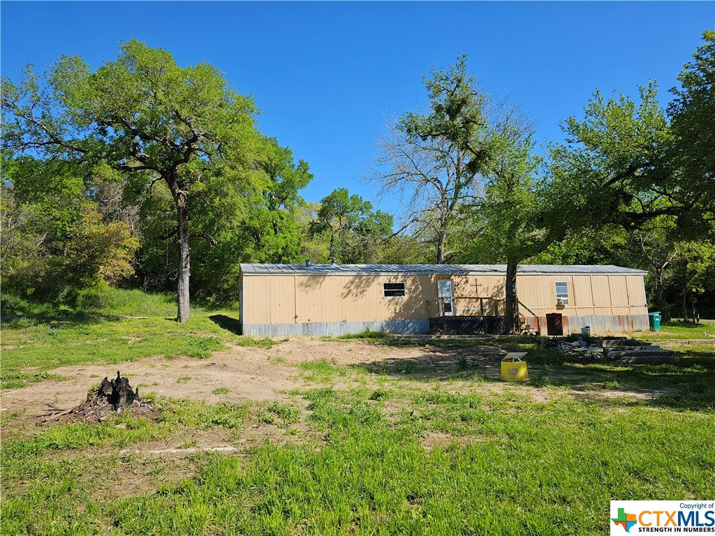 210 S Levita Road, Gatesville, TX 76528