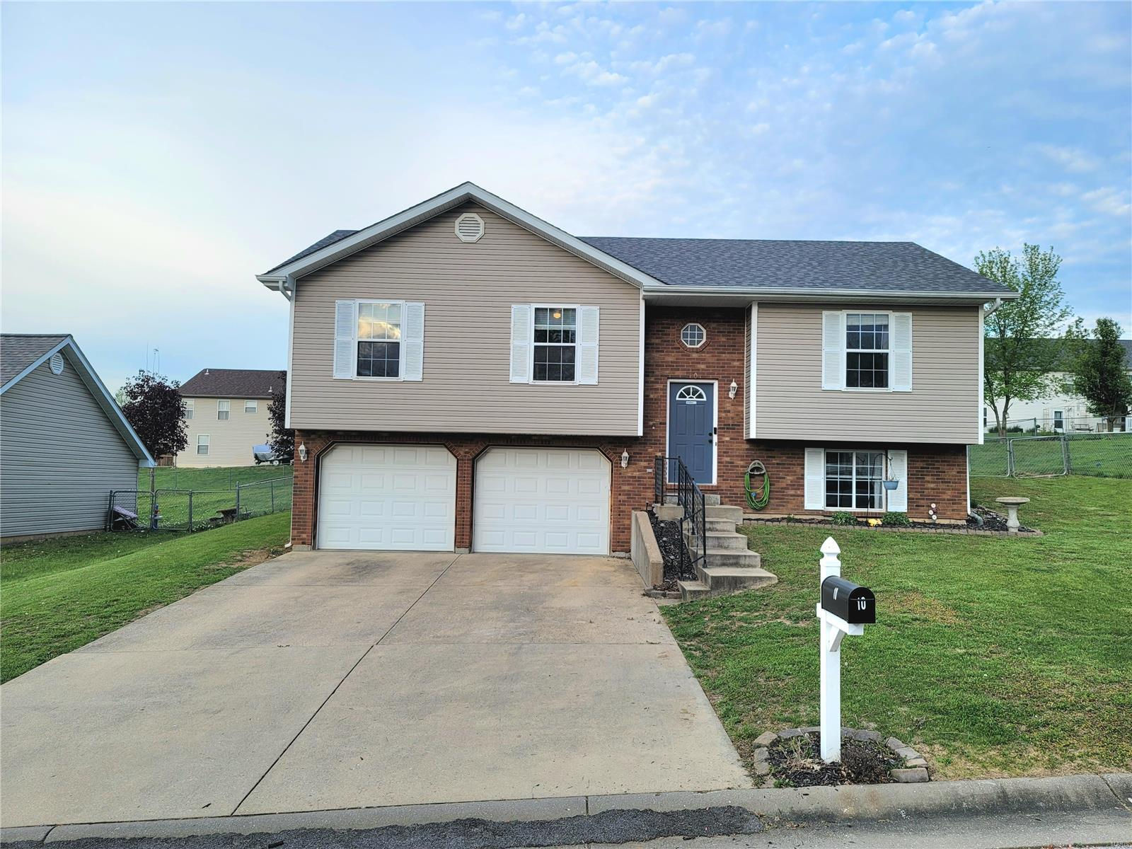 10 Brittany Dail Drive, Union, MO 63084