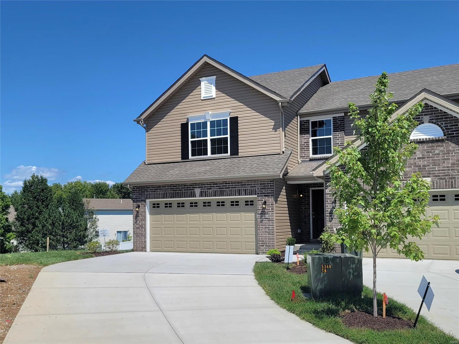 127 Deer Grove Court, St Peters, MO 63367