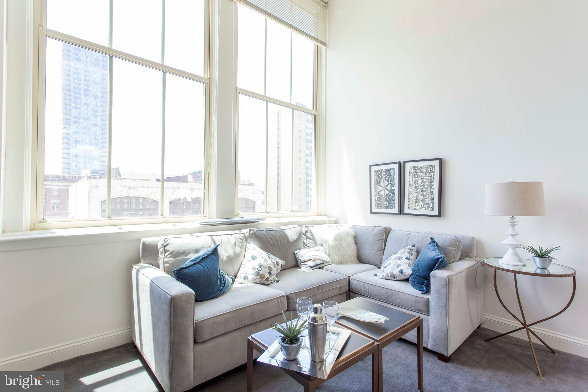 2121 Market Street #306, Philadelphia, PA 19103 now has a new price of $2,375!