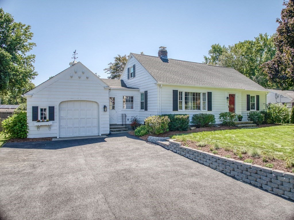 15 Deernolm St, Grafton, MA 01536