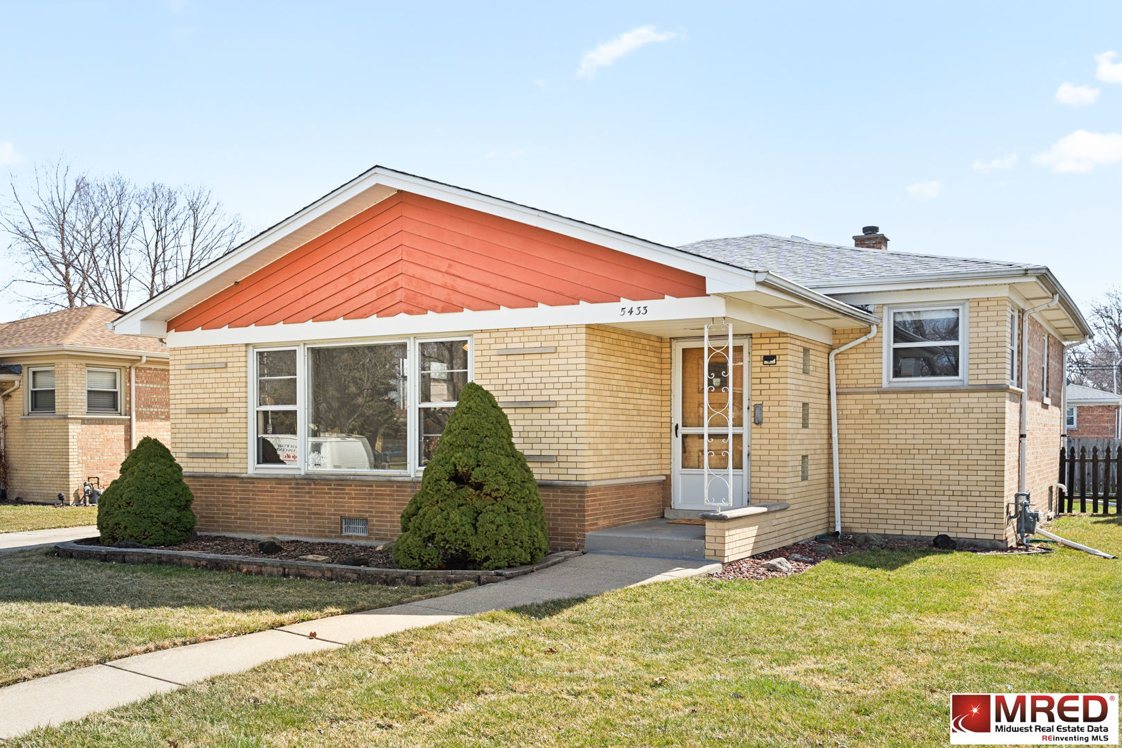 5433 W 99th Street, Oak Lawn, IL 60453