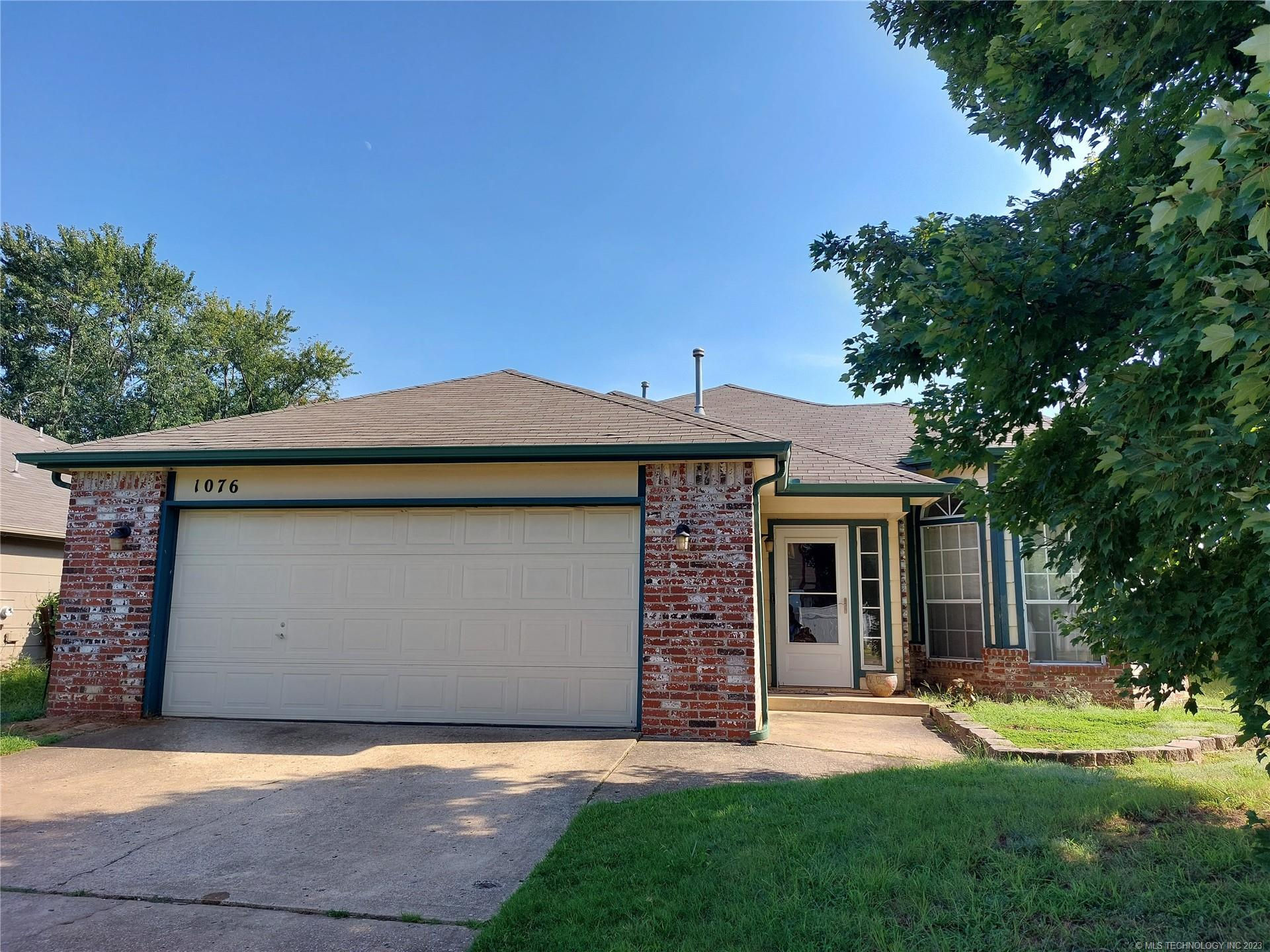 1076 E 131st Place, Glenpool, OK 74033