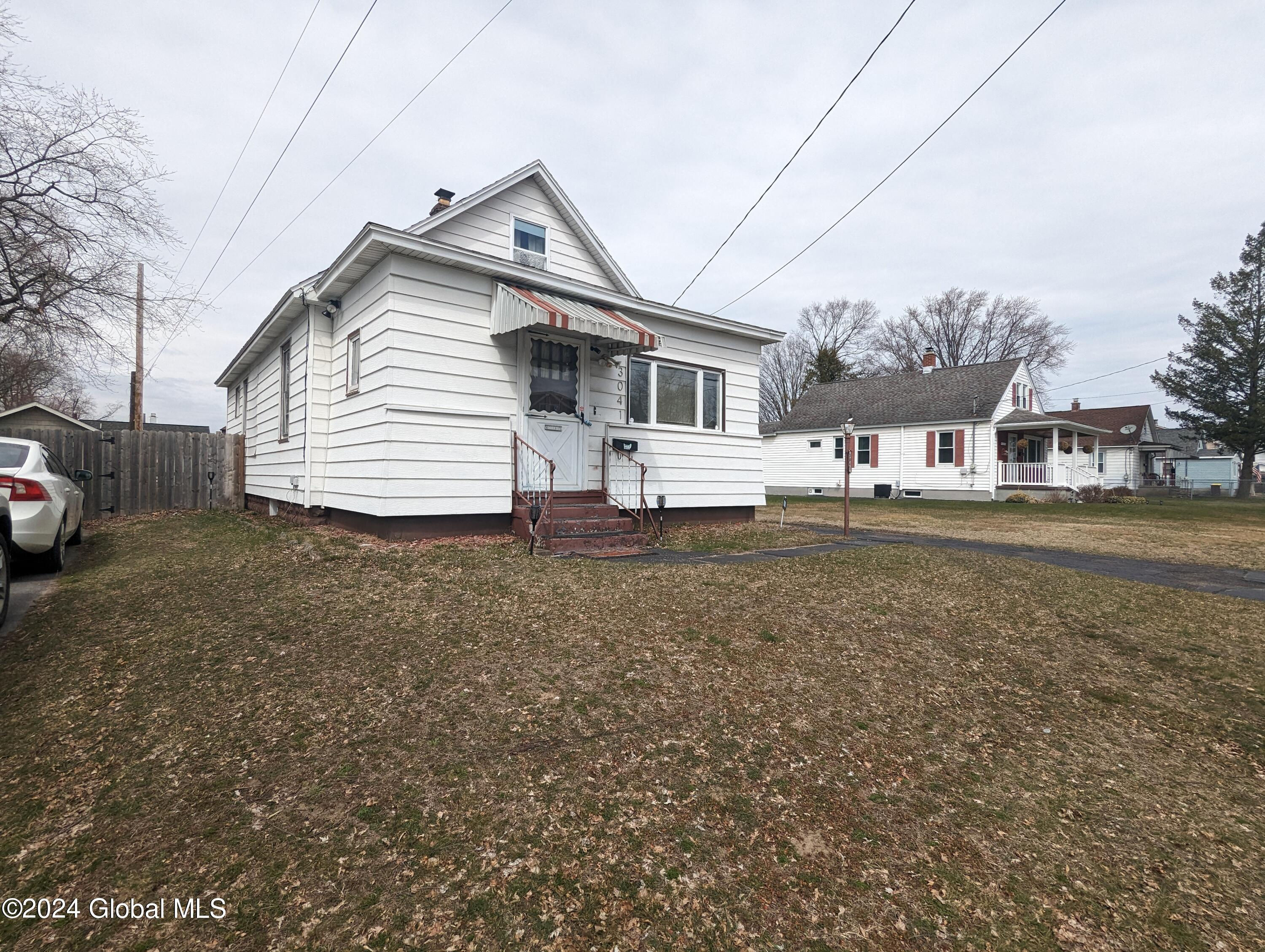 3041 Wellington Avenue, Rotterdam, NY 12306