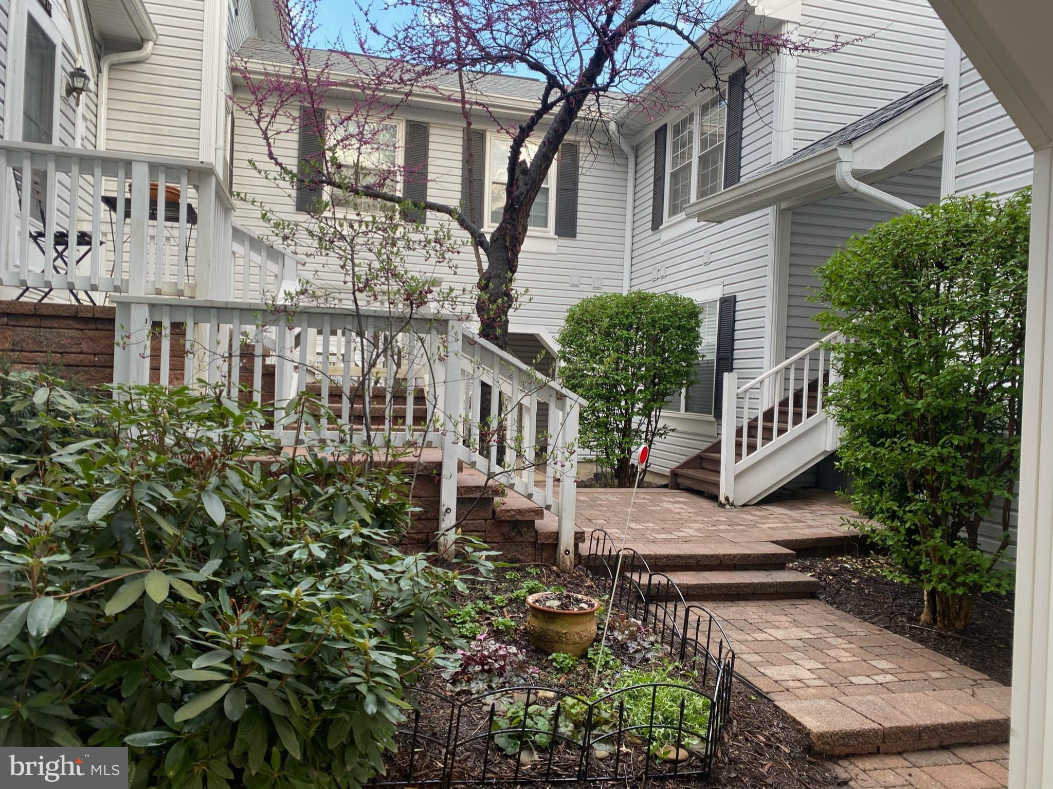 2909 Woodley 1, Arlington, VA 22206