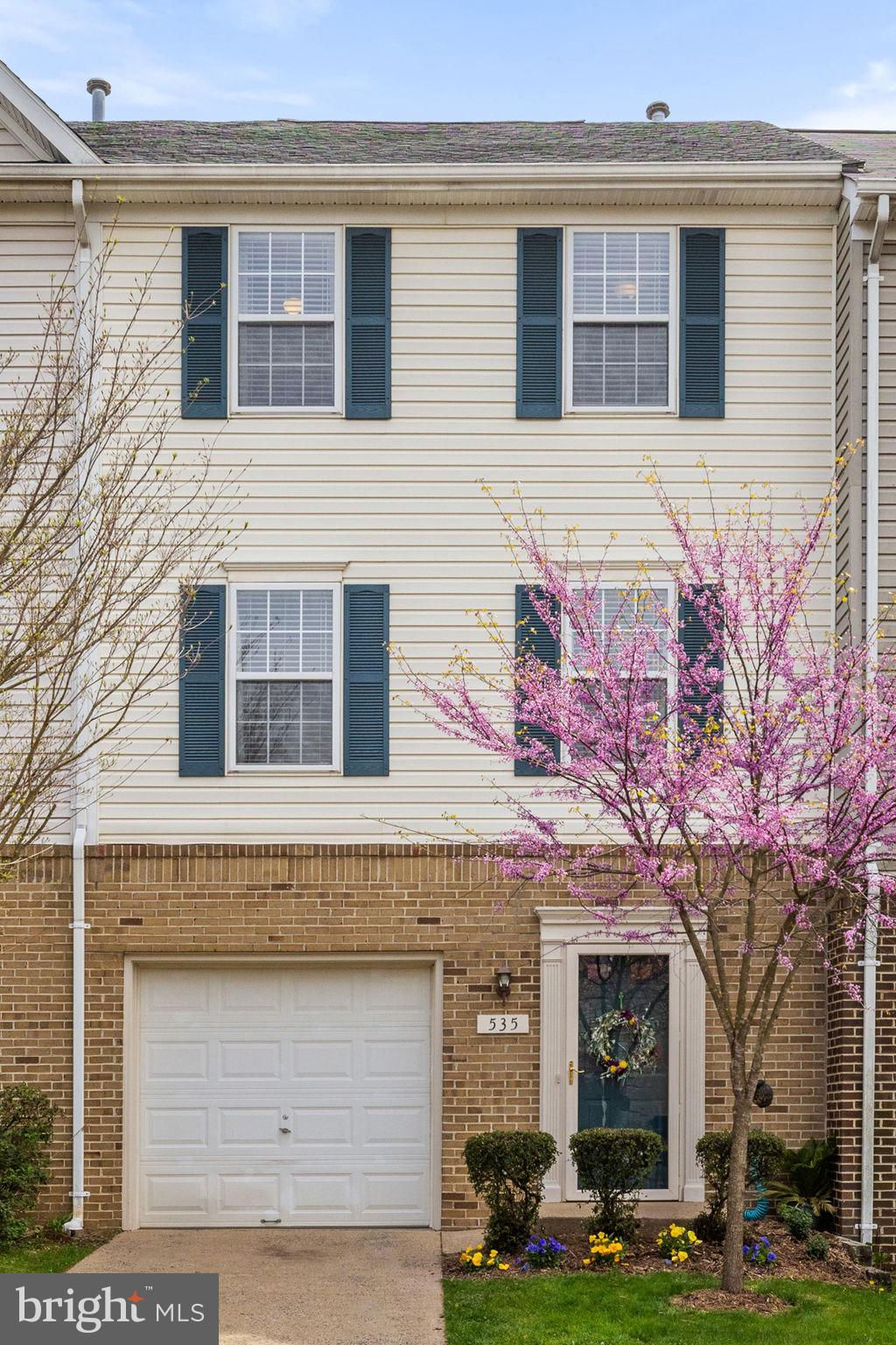 535 Highland Towne Lane, Warrenton, VA 20186 now has a new price of $415,000!