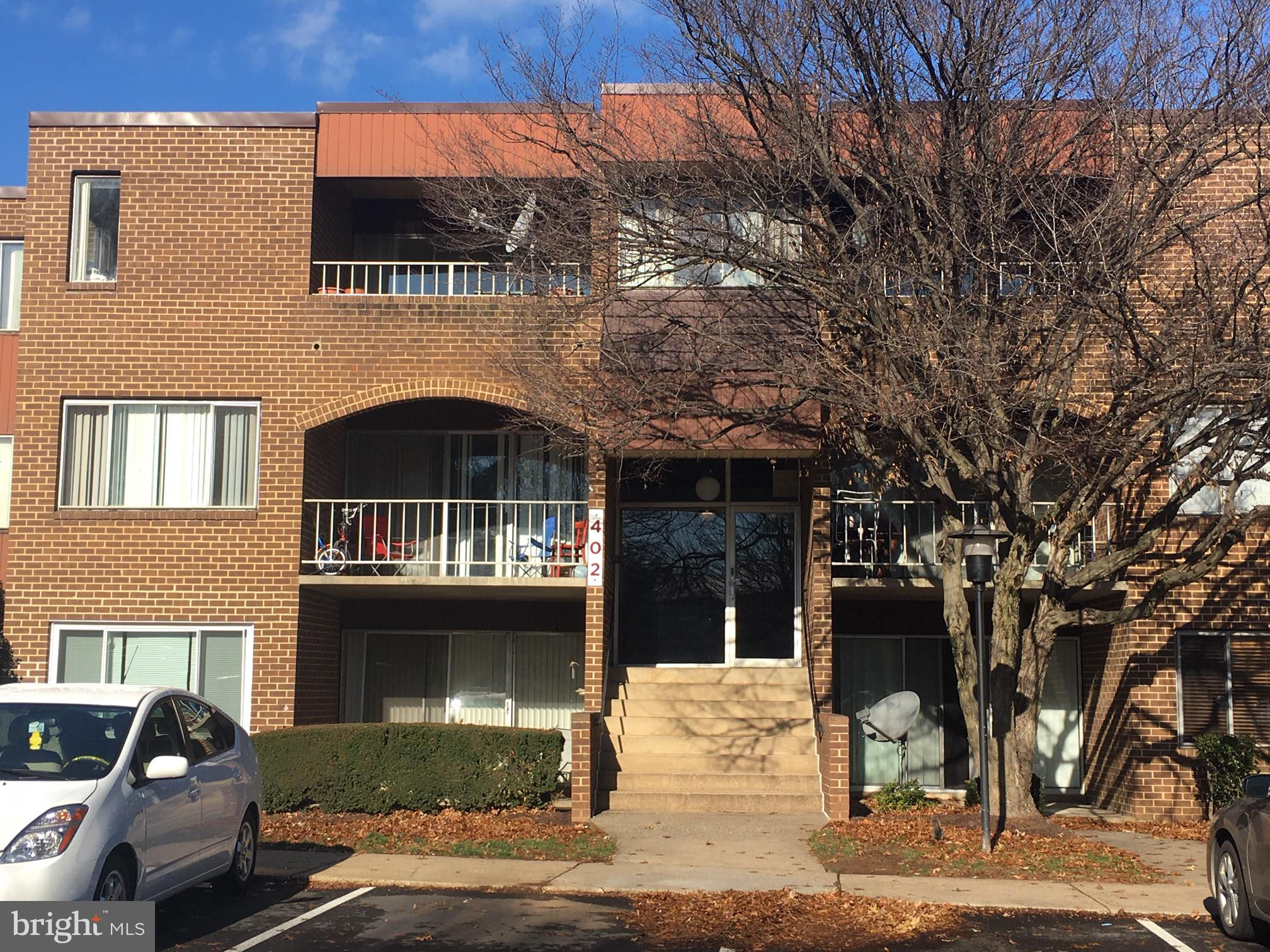 402 Girard Street 304, Gaithersburg, MD 20877