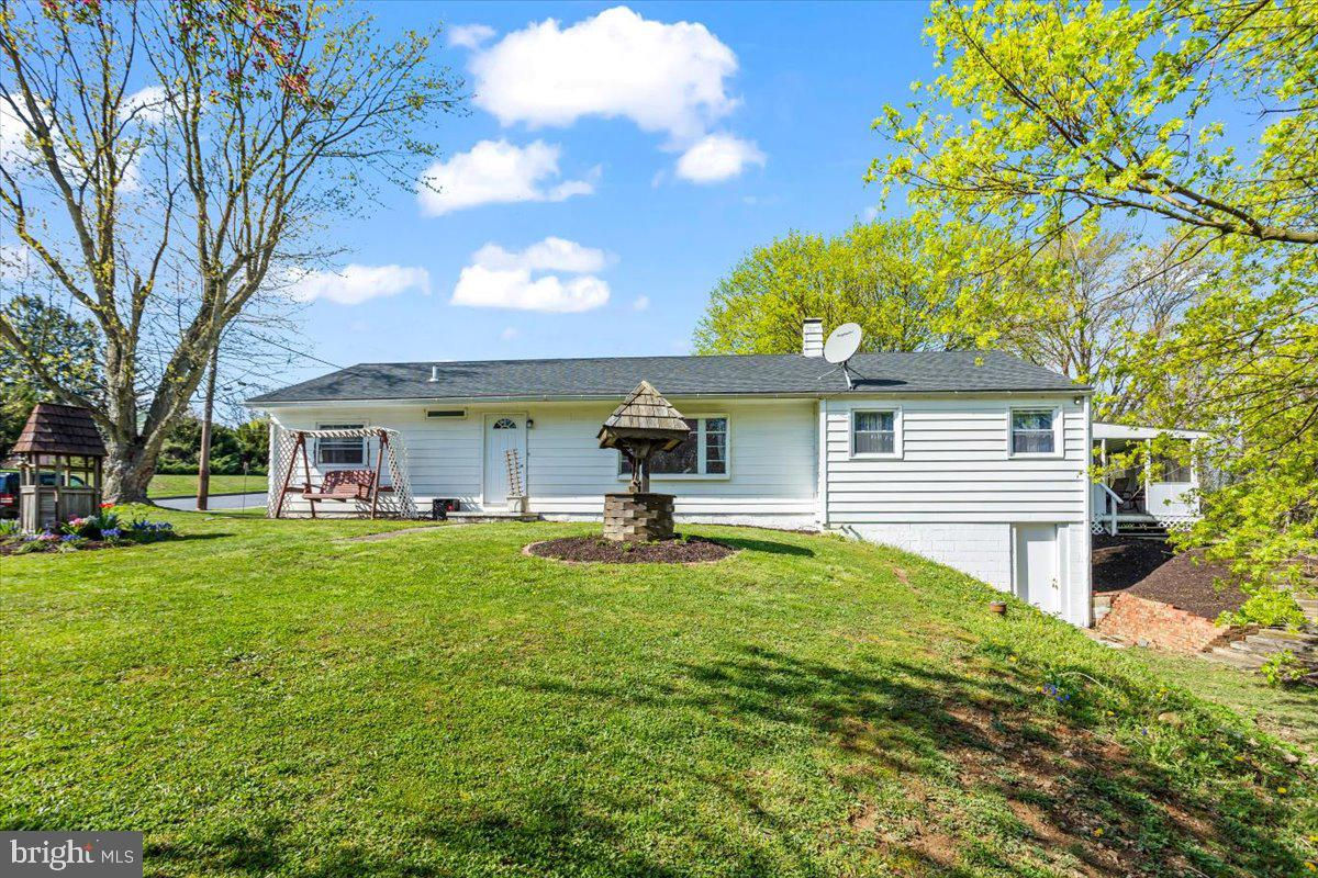 401 Pine Street, Shoemakersville, PA 19555 now has a new price of $309,000!