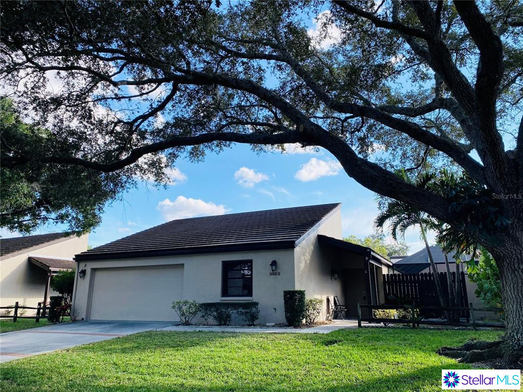 3662 Glen Oaks Manor Drive, Sarasota, FL 34232